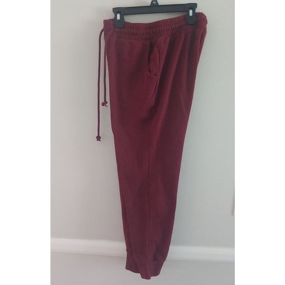 Forever 21 burgundy cuffed sweat pant / joggers - Picture 1 of 6